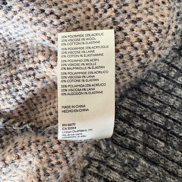 Free People August Knit Floral Oversized Wool Blend Cardigan Peach Petal Combo - Picture 8 of 13